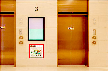 設置例：エレベーターホール